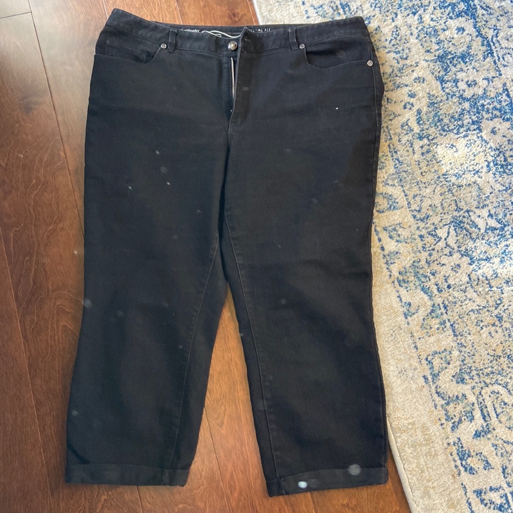 Coldwater Creek size 14 black natural fit cropped leg black jeans